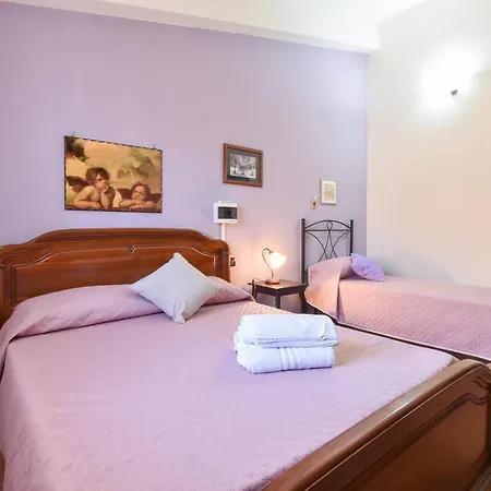 Holiday home 4 Bedroom Stunning In