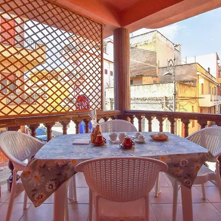 4 Bedroom Stunning In Holiday home
